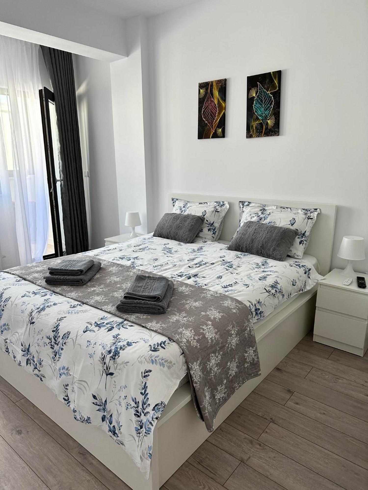Angela Nordic Apartment. Suceava Exteriör bild
